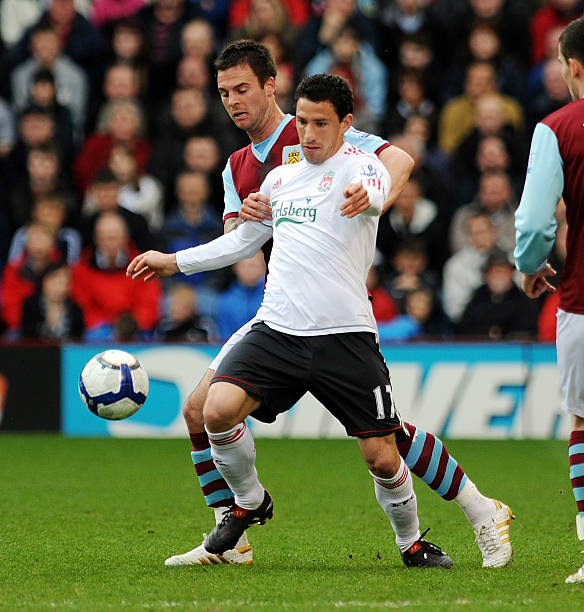 城不仅仅依 城不仅仅依